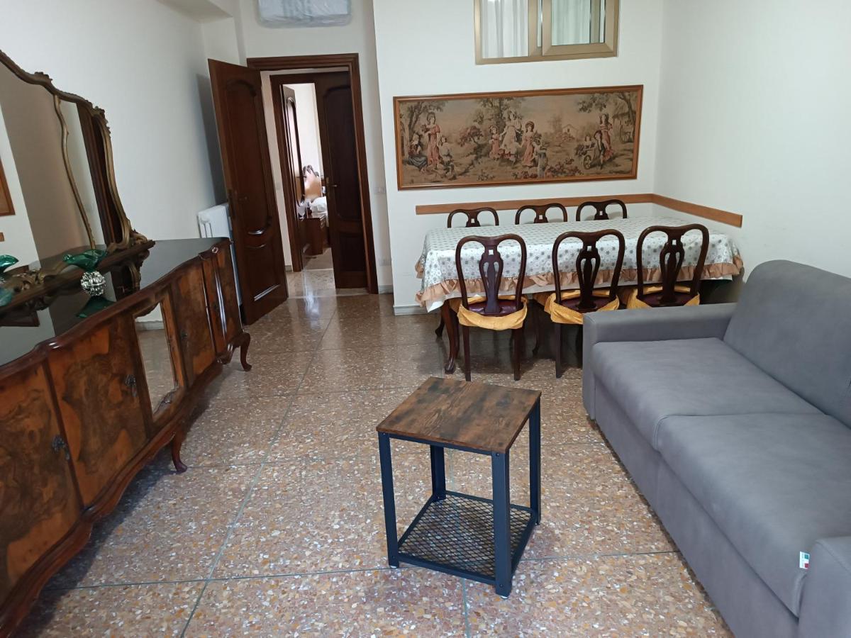 Hortis Apartment, 5 Persone, 2 Camere, Balcone, Metro C E Tram Per Il Centro 로마 외부 사진