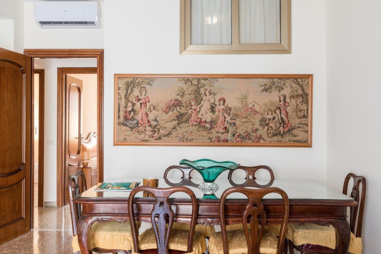 Hortis Apartment, 5 Persone, 2 Camere, Balcone, Metro C E Tram Per Il Centro 로마 외부 사진